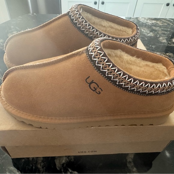 UGG Brown Cozy Suede Slippers with Knitted Trim - Picture 11 of 12